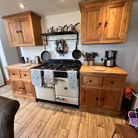 Spaniel Cottage With Views Of Ham Hill, Stoke Sub Hamdon Марток Экстерьер фото
